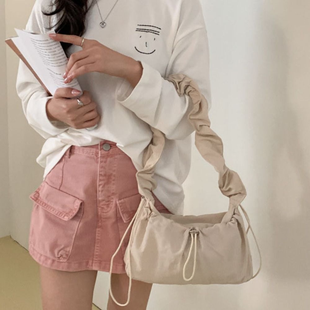 カジュアル巾着プリーツショルダーバッグソリッドカラー Y2K - Handbags のレビューと価格